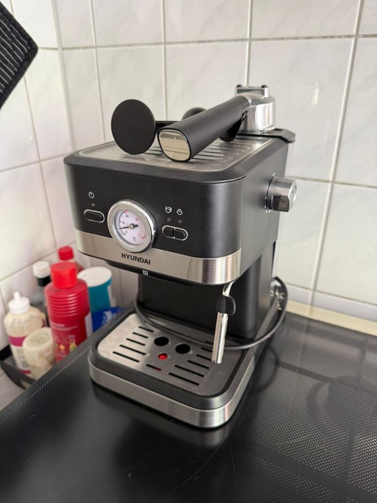 Espresso, Witgoed en Apparatuur, Koffiezetapparaten, Ophalen, Zo goed als nieuw, Koffiemachine