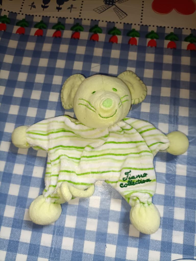 Tiamo muis knuffeldoekje met rammelaar, Ophalen of Verzenden, Zo goed als nieuw, Overige typen
