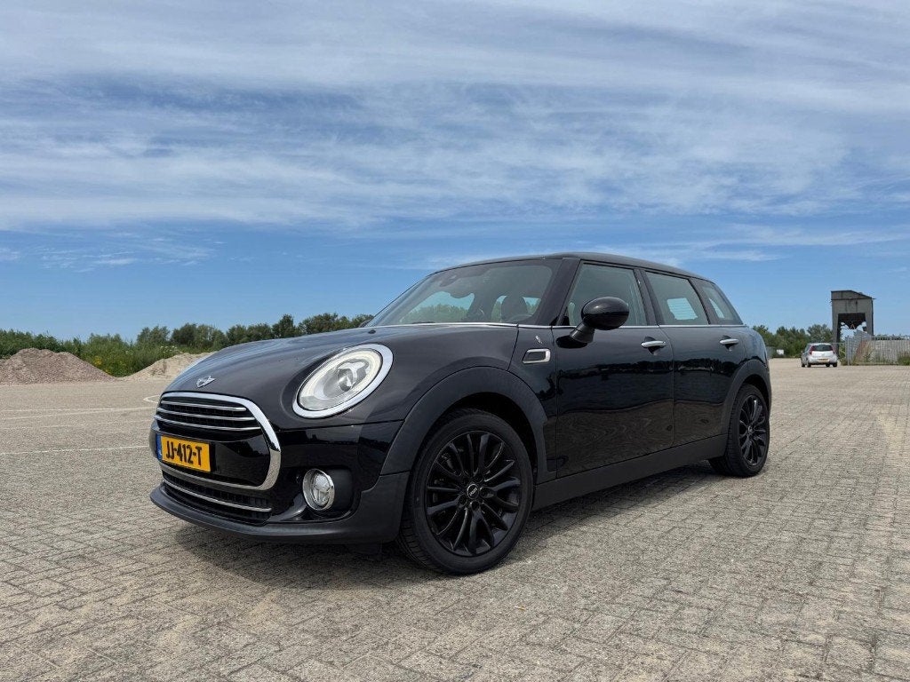 Mini Clubman 1.5 136pk 2016 Zwart, Auto's, Voorwielaandrijving, Zwart, Origineel Nederlands, Stationwagon