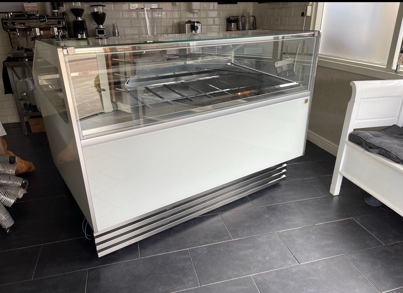 IJsvitrine professioneel - FB Deeva V9 (2022) zeer mooi, Ophalen, Fb orion, Hetijsschuurtje@gmail.com, Italie