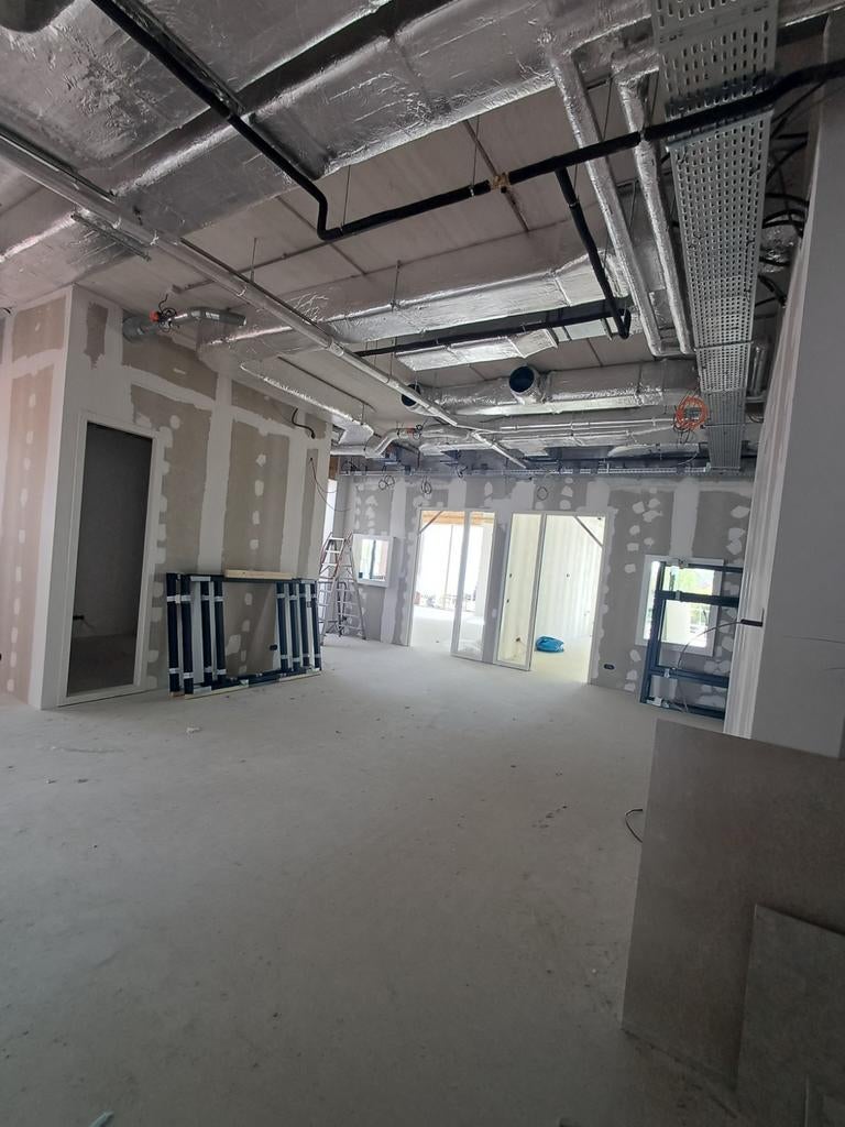 Experienced Drywall / Finishing Worker – Available for Work, Ophalen of Verzenden, Minder dan 50 watt