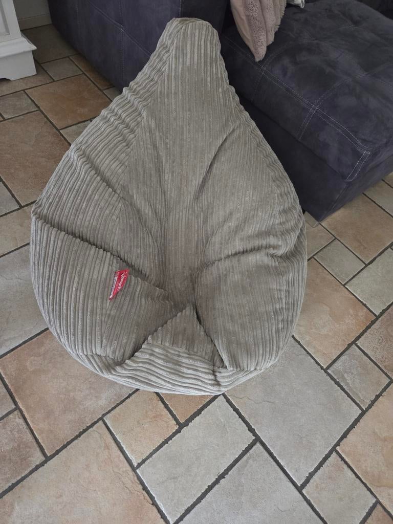 Lounge pug zitzak en poefje, Huis en Inrichting, Ophalen