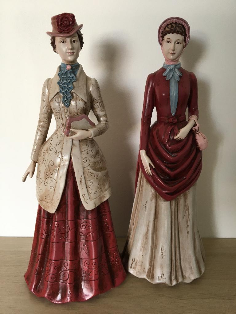 2 x Franse modepoppen brocante, Verzenden
