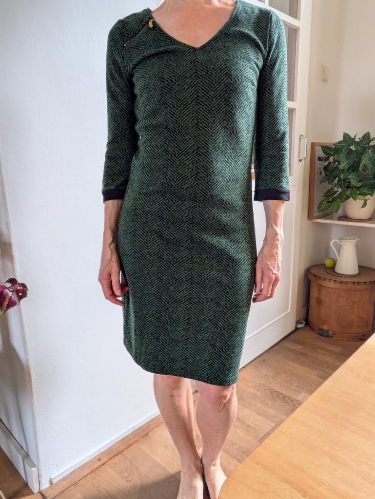 Heerlijk warme jurk van St Martins S, Kleding | Dames, Jurken, Ophalen of Verzenden, Zo goed als nieuw, Groen