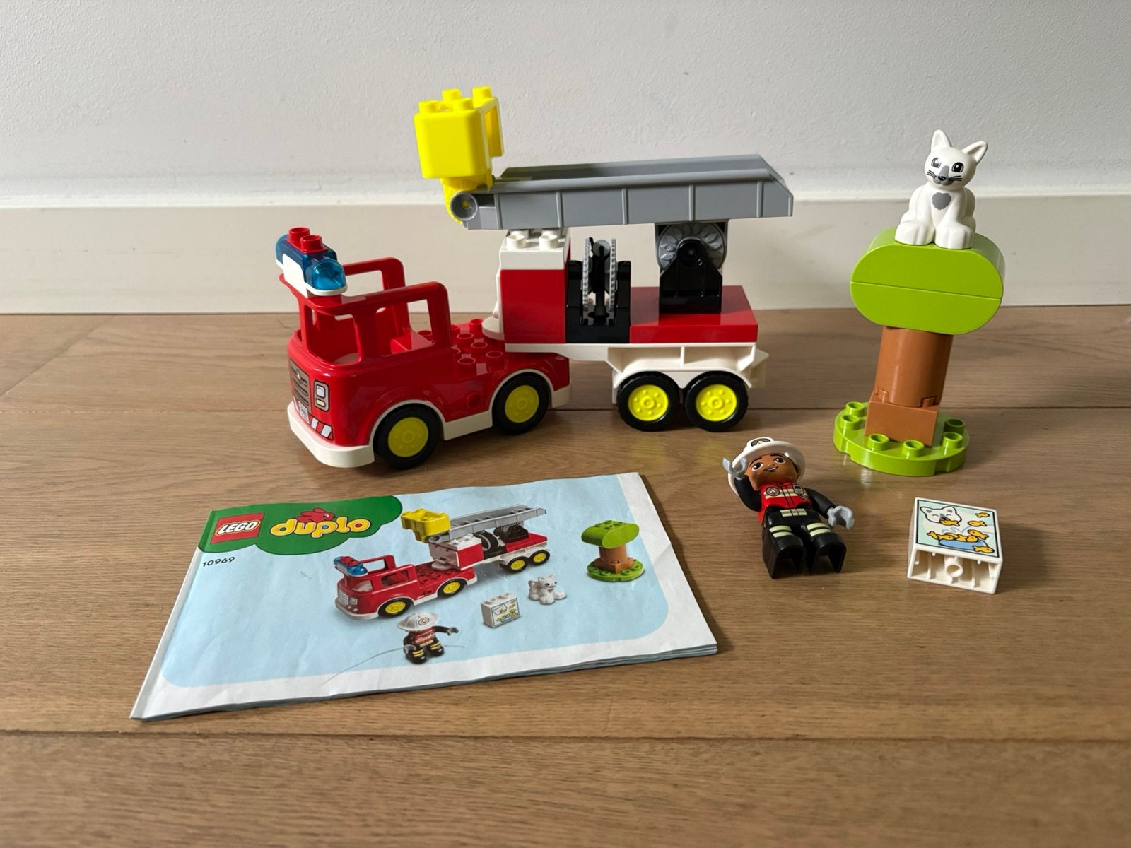 Mooie set brandweer ladderwagen 10969 compleet auto, Kinderen en Baby's, Speelgoed | Duplo en Lego, Compleet, Ophalen of Verzenden