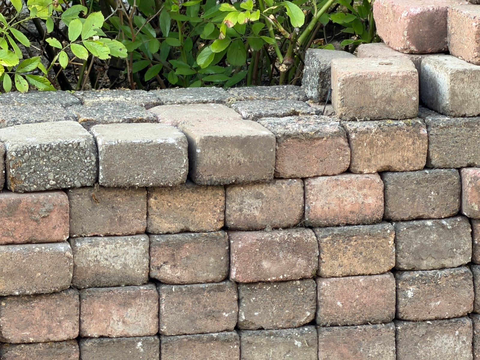 Gebruikte betonklinkers voor tuin of oprit, Ophalen, Gebruikt, Klinkers, Minder dan 5 m²
