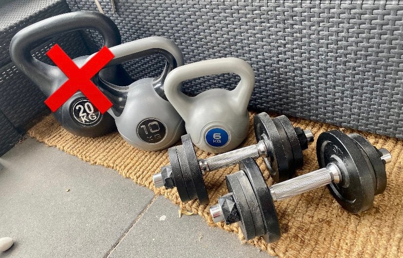 Dumbells en fitness stepbankjes