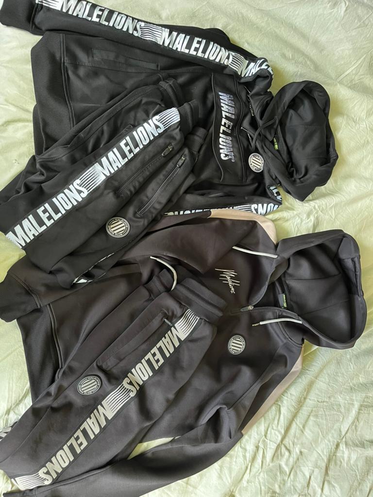 Trainingspak malelions 2 maal maat S, Maat S, Ophalen of Verzenden, Gebruikt, Trainingspak