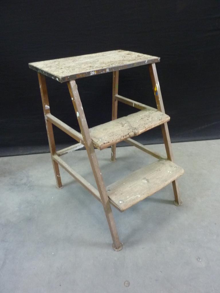 handige werkplaatstrap / trapje / opstap / werktrap, Doe-het-zelf en Verbouw, Ladders en Trappen, Ophalen, Gebruikt, Trap, Handelsonderneming Hendriksen