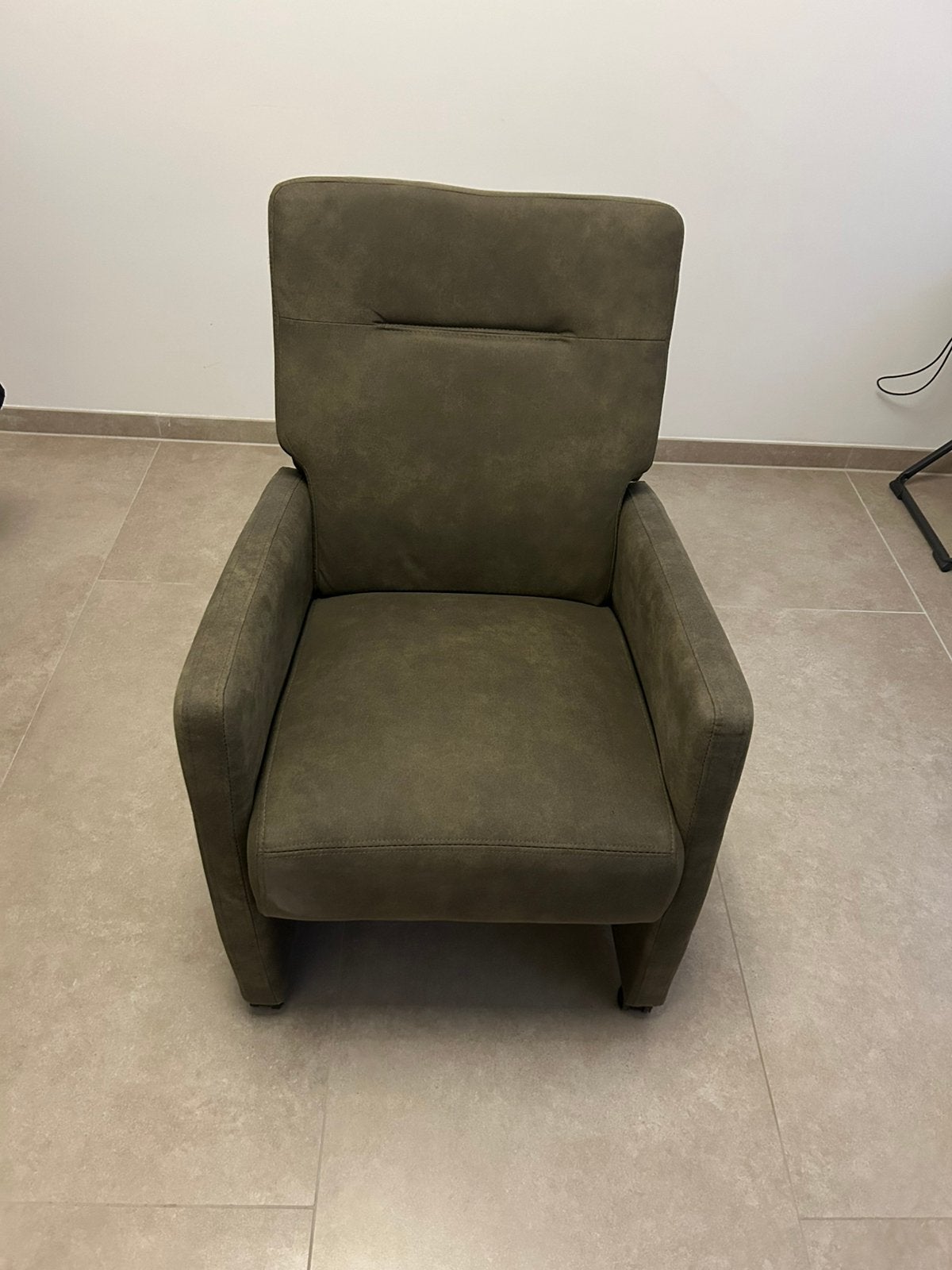 Leen Bakker Daniel eetkamerstoel luxe stoel met armleuningen, Huis en Inrichting, Fauteuils, Ophalen of Verzenden, Zo goed als nieuw