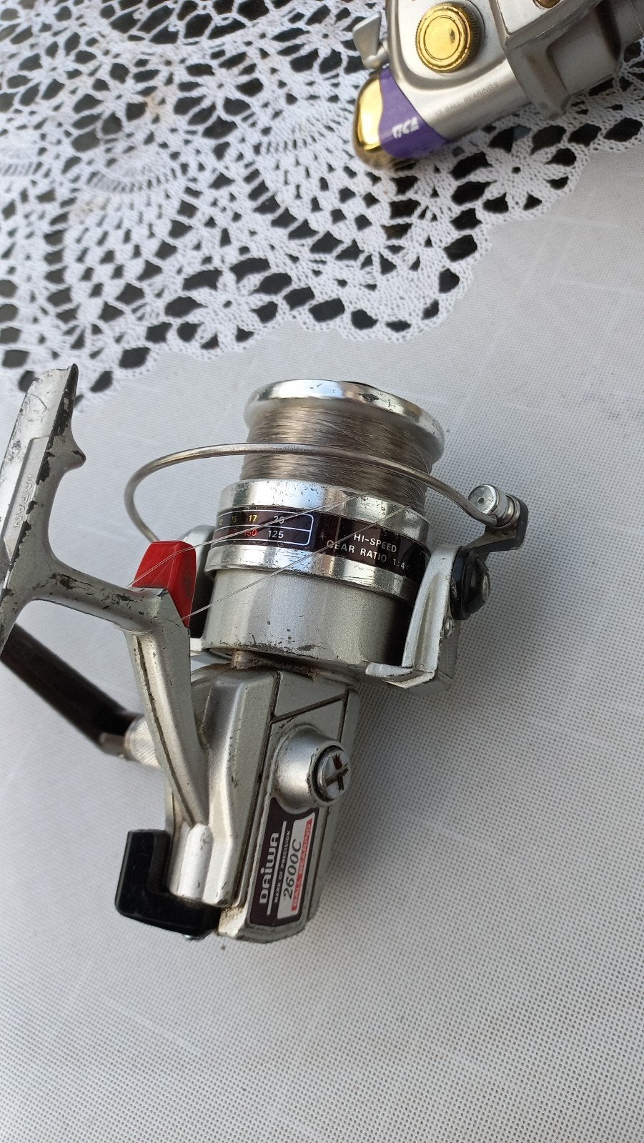 Daiwa 2600C Vismolen - Gebruikt, Watersport en Boten, Ophalen of Verzenden, Gebruikt, Molen
