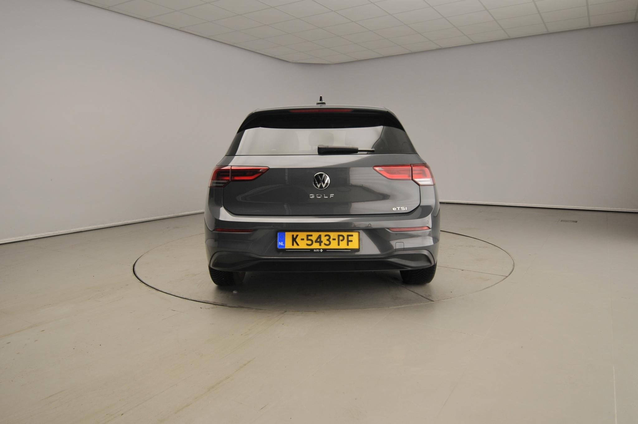 Volkswagen Golf 1.0 eTSI Life Business dealer onderhouden |, Gebruikt, Euro 6, 650 kg, 19 km/l