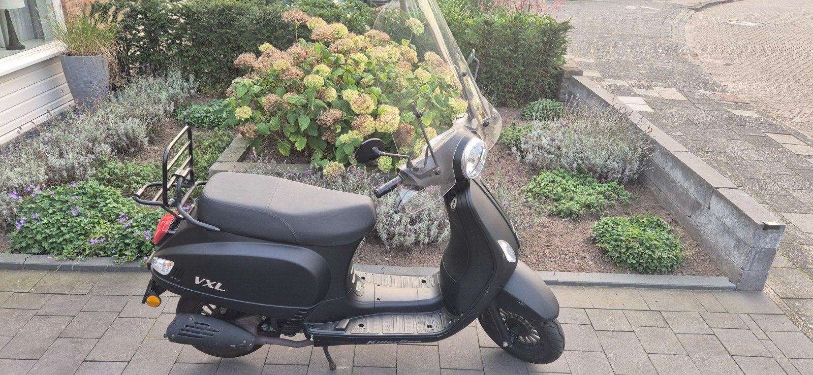 Killerbee VXL Scooter - Mat Zwart, Inclusief Helmen en Slot, Ophalen, Gebruikt, Killerbee, Benzine