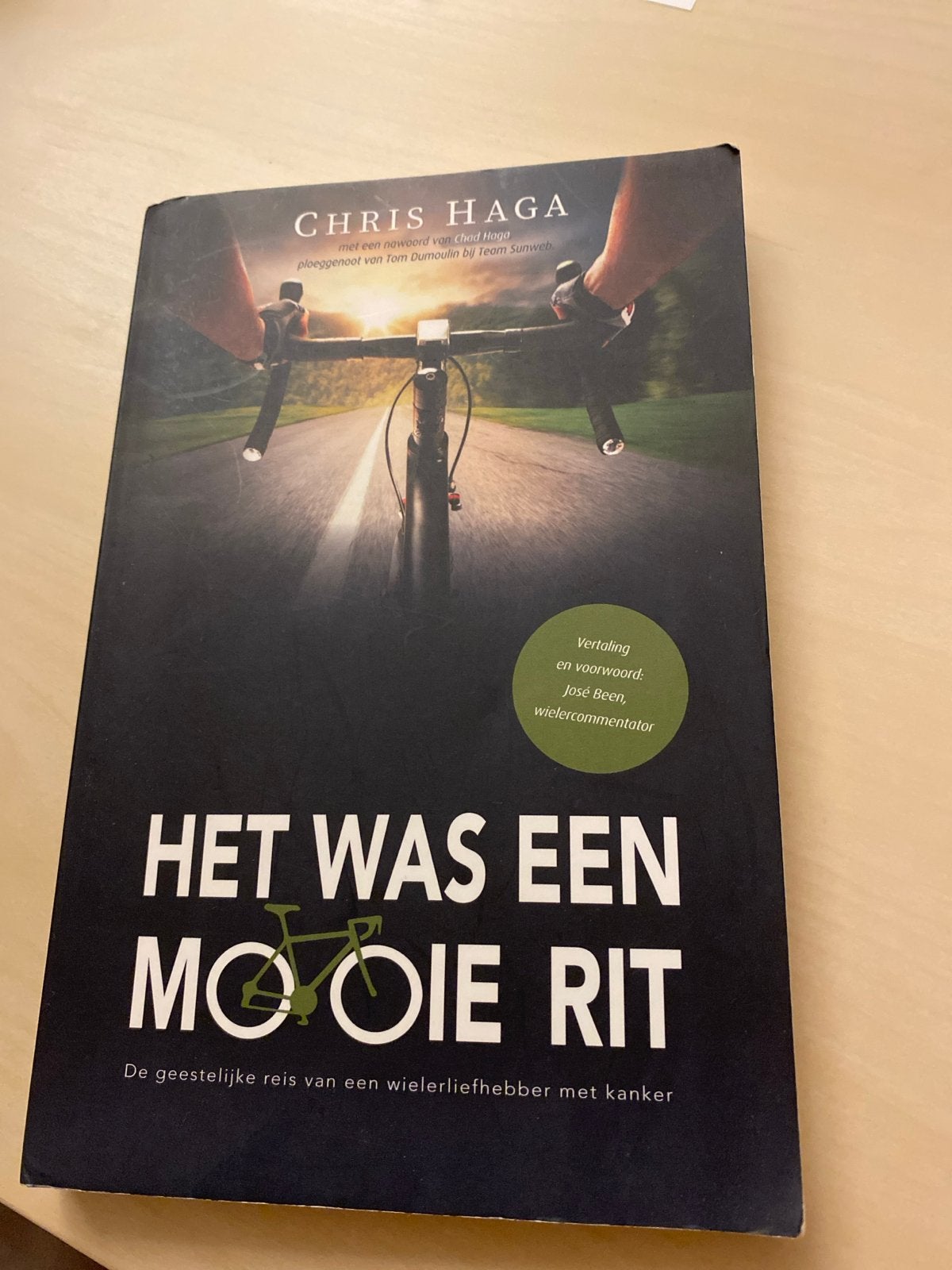 Het Was Een Mooie Rit - Chris Haga, Boeken, Ophalen of Verzenden, Gelezen, Lopen en Fietsen