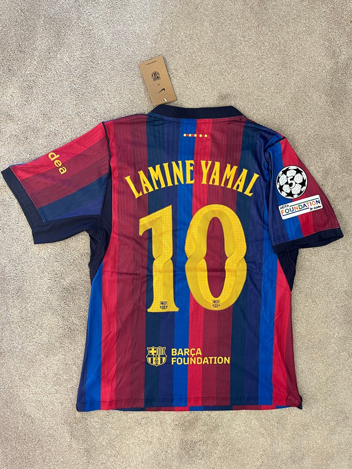 FC Barcelona Thuisshirt 2026/27 Lamine Yamal 10 - Maat M, Maat M, Ophalen of Verzenden, Nieuw, Shirt