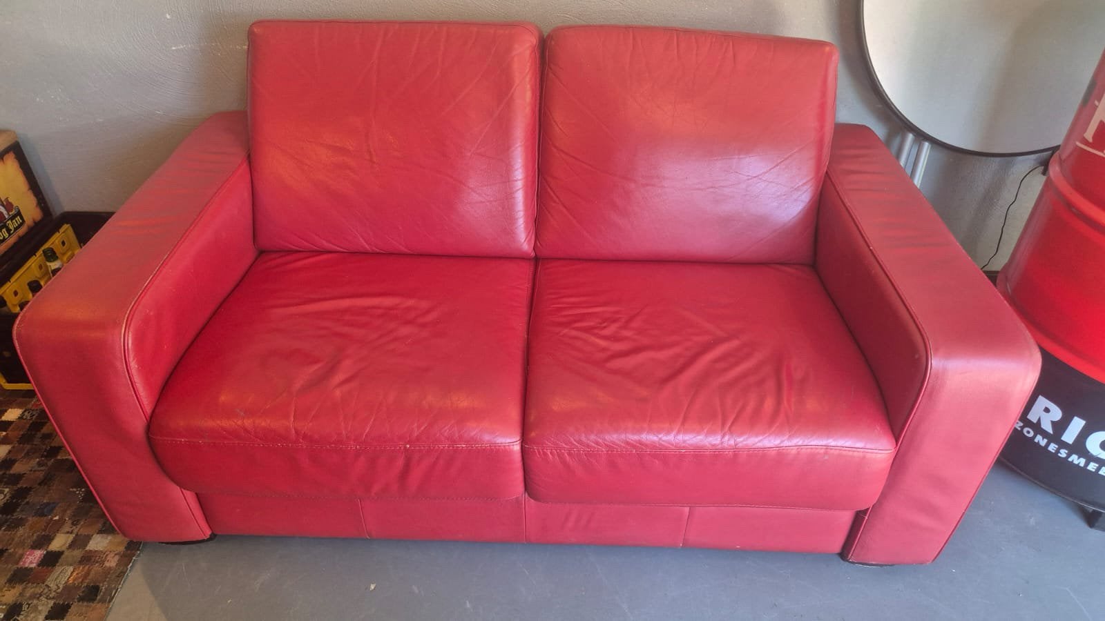 Rode tweezits bank / leer / Gratis, Ophalen, Gebruikt, 150 tot 200 cm, Tweepersoons