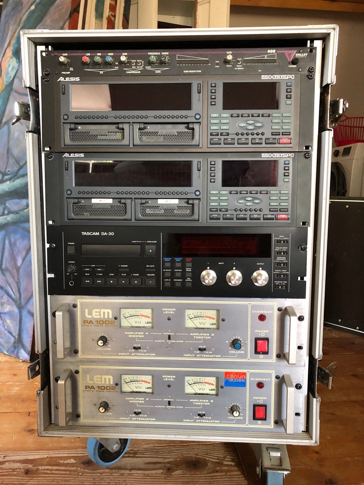 Professionele Studio Rack met Alesis, Tascam en LEM apparatu, Ophalen, Gebruikt