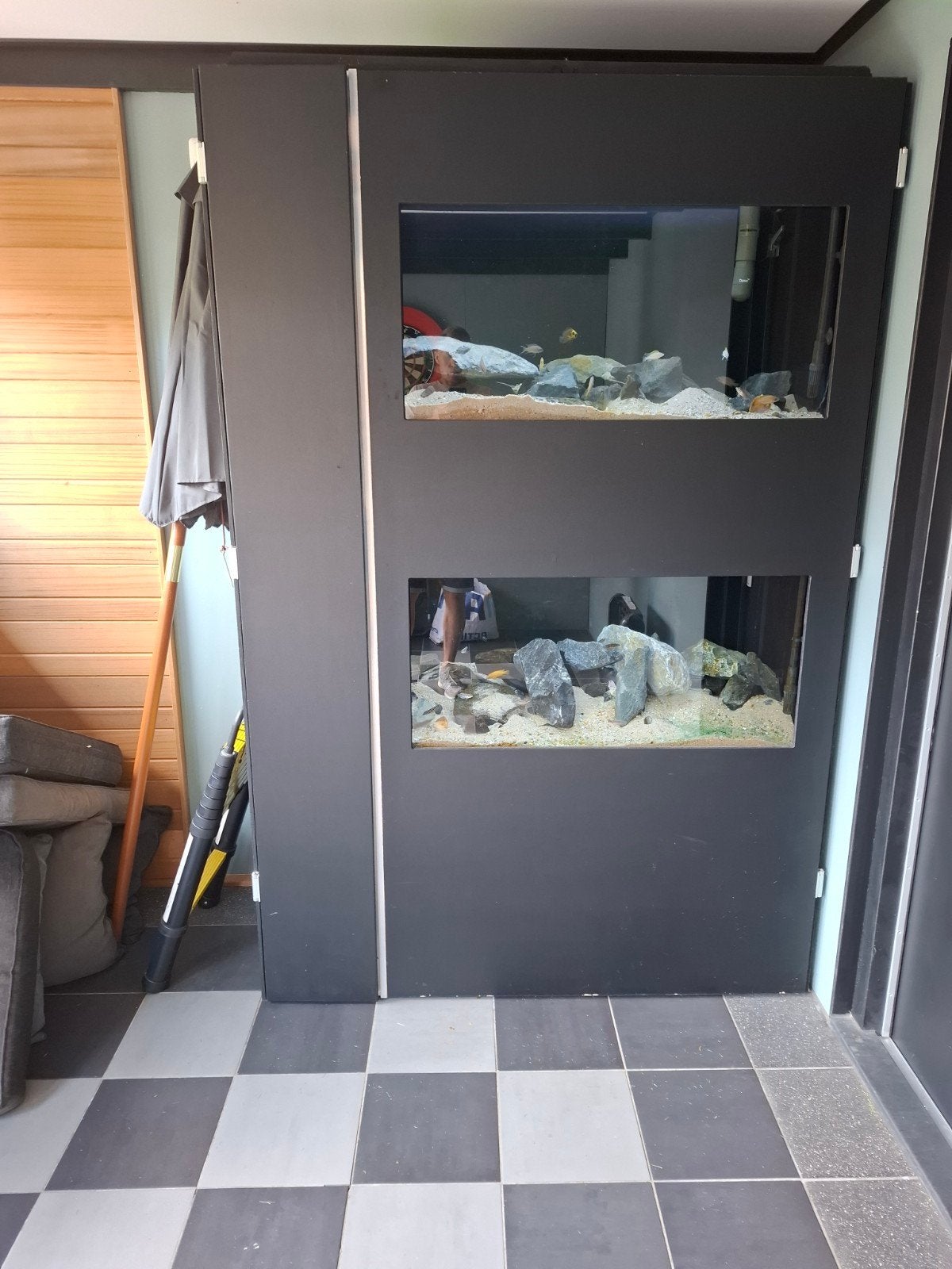 kweek aquariums, Aquariummeubel, Ophalen of Verzenden, Zo goed als nieuw, Eheim