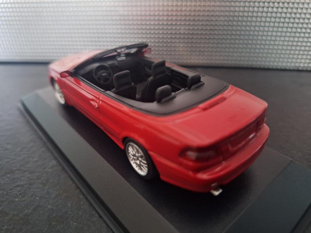 Volvo C70 Cabriolet 1998 Schaal 1:43, Hobby en Vrije tijd, Modelauto's | 1:43, Overige merken, Nieuw, Ophalen of Verzenden, Maxichamps