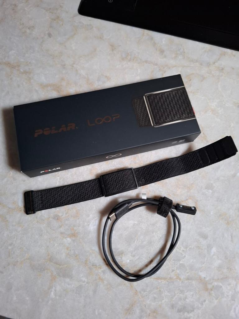 Polar Loop Activity Tracker met USB-oplaadkabel, Sport en Fitness, Ophalen of Verzenden, Gebruikt, Polar
