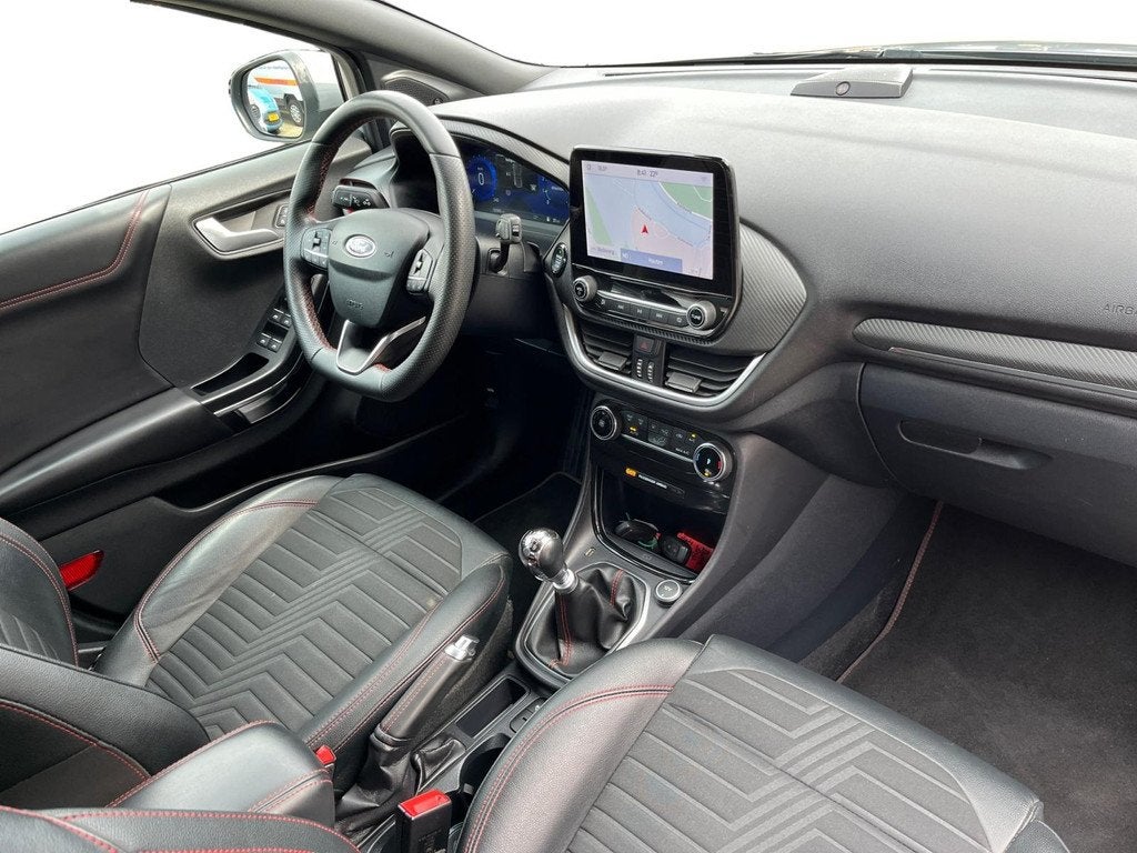 Ford Puma 1.0 EcoBoost Hybrid ST-Line X | Afneembare Trekhaa, Auto's, Ford, Voorwielaandrijving, 12 maanden, 125 pk, Leder en Stof
