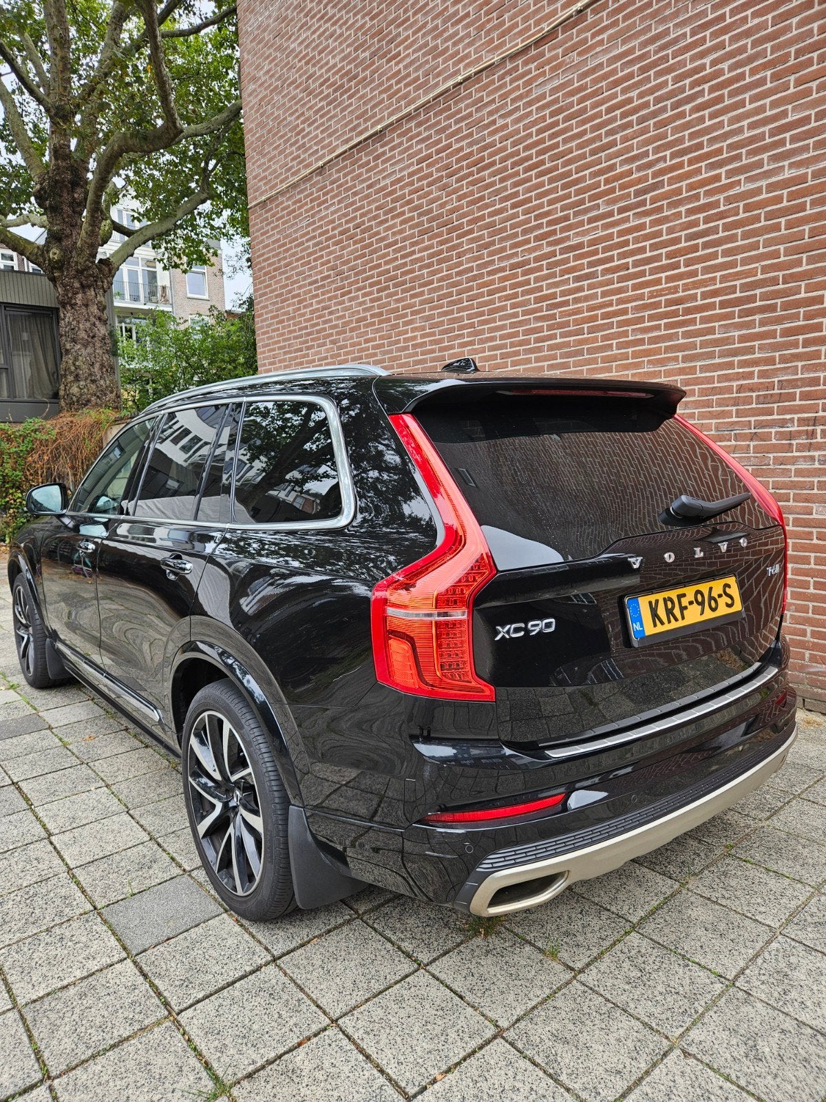 Volvo XC90 T6 310pk Geartronic 7P AWD 2019 Zwart, Zwart, 4 cilinders, 1969 cc, 7 stoelen