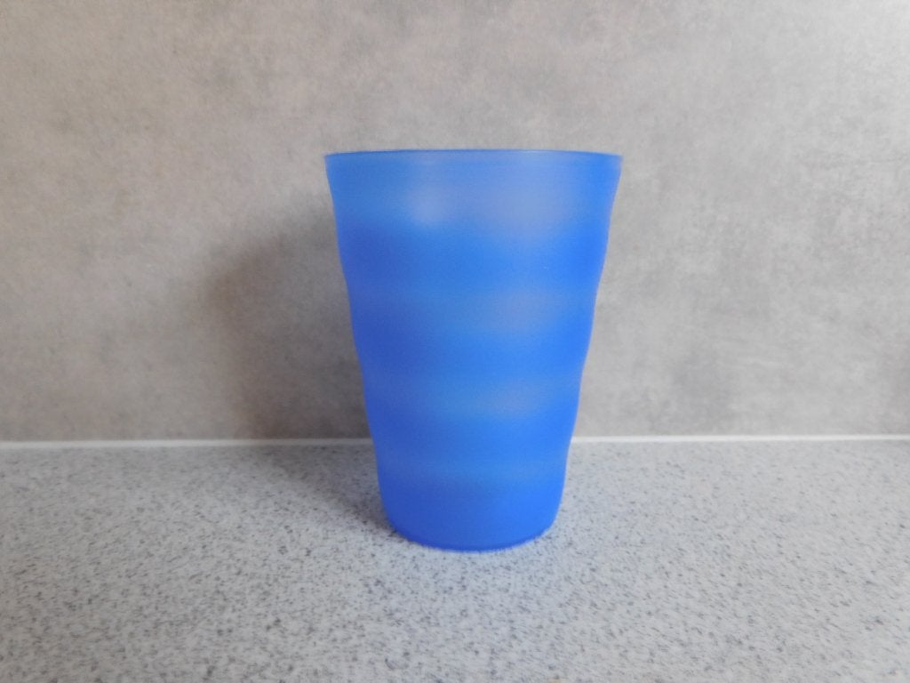 Tupperware Trendy Beker Blauw - 330 ml, Gebruikt, Blauw, Beker of Kan, Ophalen of Verzenden