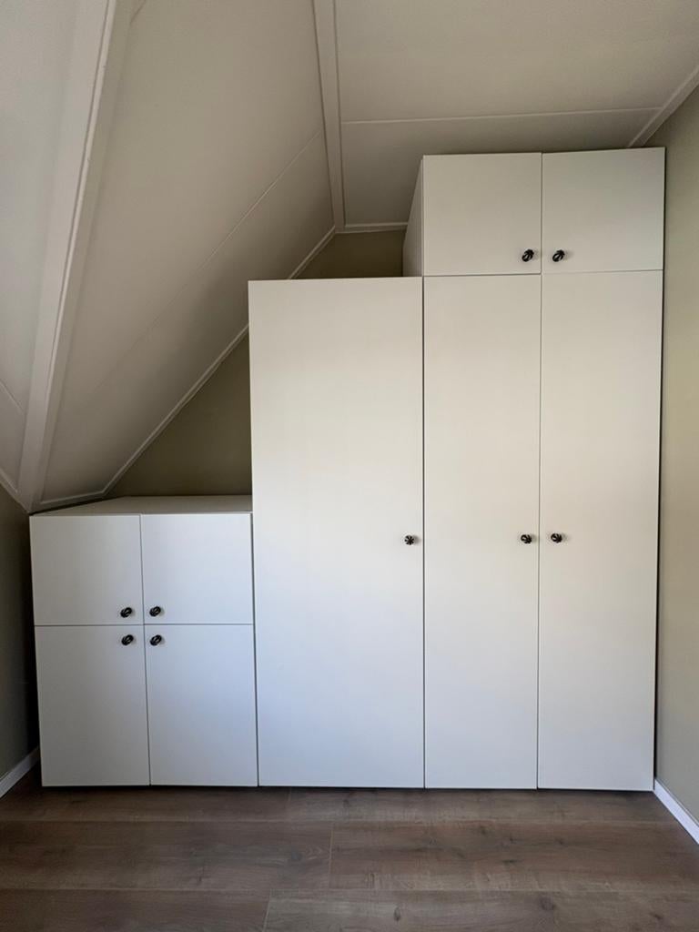 IKEA Platsa kledingkast - ideaal voor schuin dak, 200 cm of meer, Zo goed als nieuw, 200 cm of meer, 50 tot 75 cm