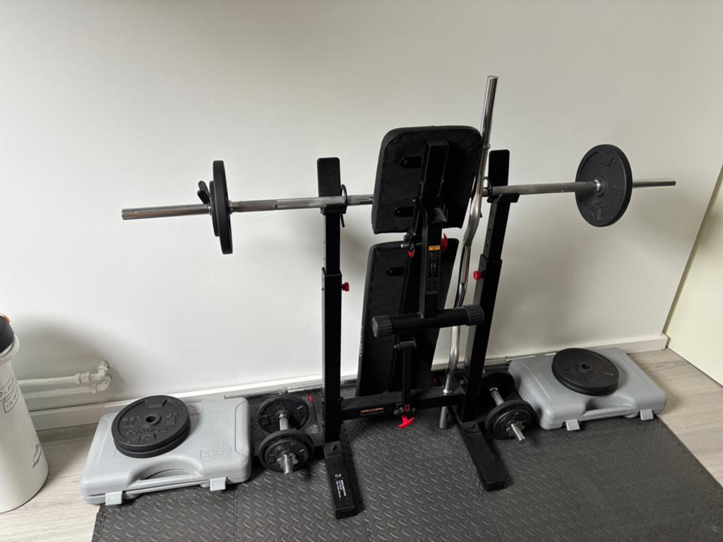 Meeneemprijs Complete fitness set  met 64 kg aan gewichten, Sport en Fitness, Fitnessmaterialen, Ophalen, Fitnessbank