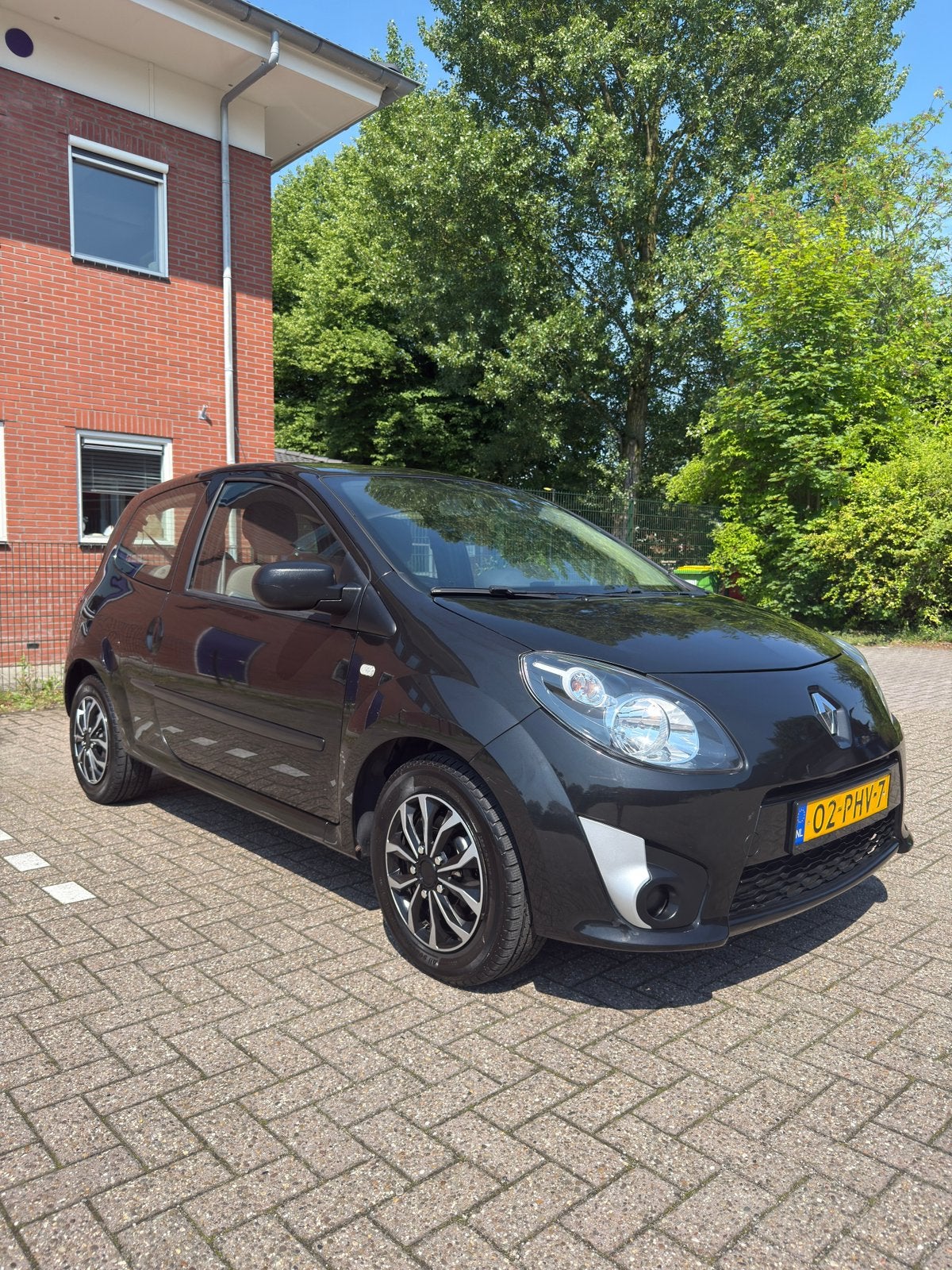 Renault Twingo 1.2 16V 2011 Zwart, Auto's, Renault, 839 kg, Twingo, 74 pk, 4 cilinders