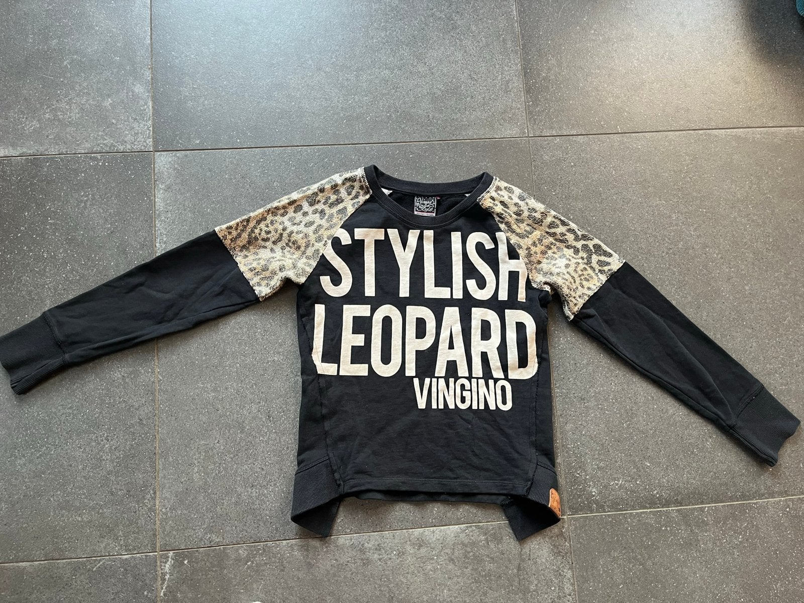 Vingino trui "Stylish Leopard" - Maat 152, Ophalen of Verzenden, Zo goed als nieuw, Meisje, Trui of Vest