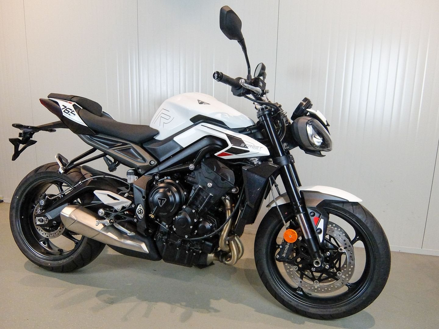 TRIUMPH STREET TRIPLE R (Nieuw), Motoren, Motorrijbewijs A, Bedrijf, 765 cc, Meer dan 35 kW
