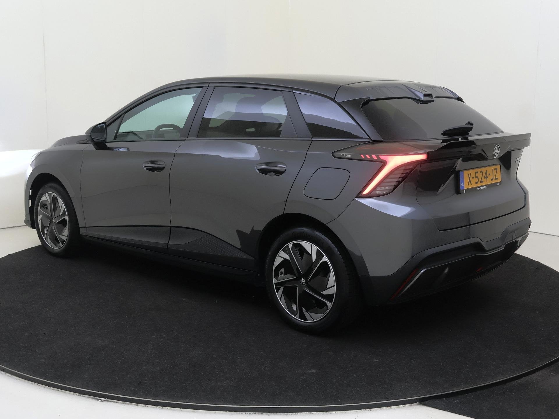 MG 4 Long Range Comfort 64 kWh | CarPlay | Led Koplampen | A, Auto's, MG, Automaat, 12 maanden, Gebruikt, Origineel Nederlands