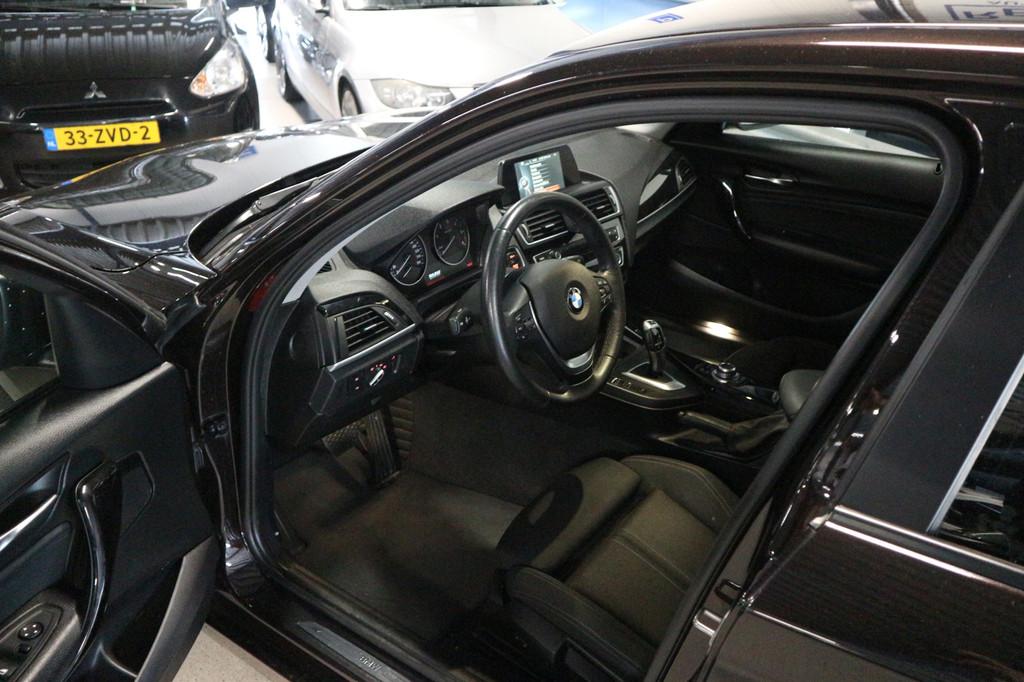 BMW 1-serie 116d Centennial Executive AUTOMAAT/ NAP/ LEUKE K, Gebruikt, Euro 6, Bruin, Origineel Nederlands
