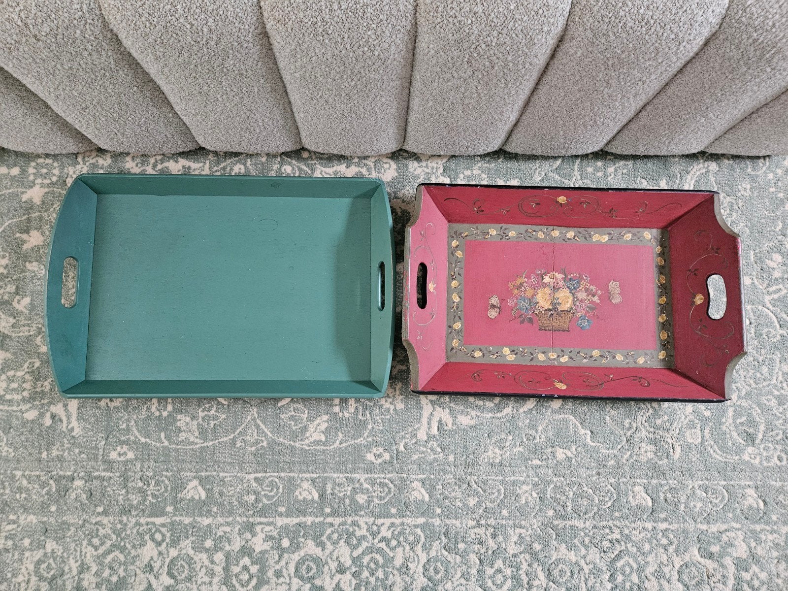 Twee brocante dienbladen antieke mangelbak, Ophalen