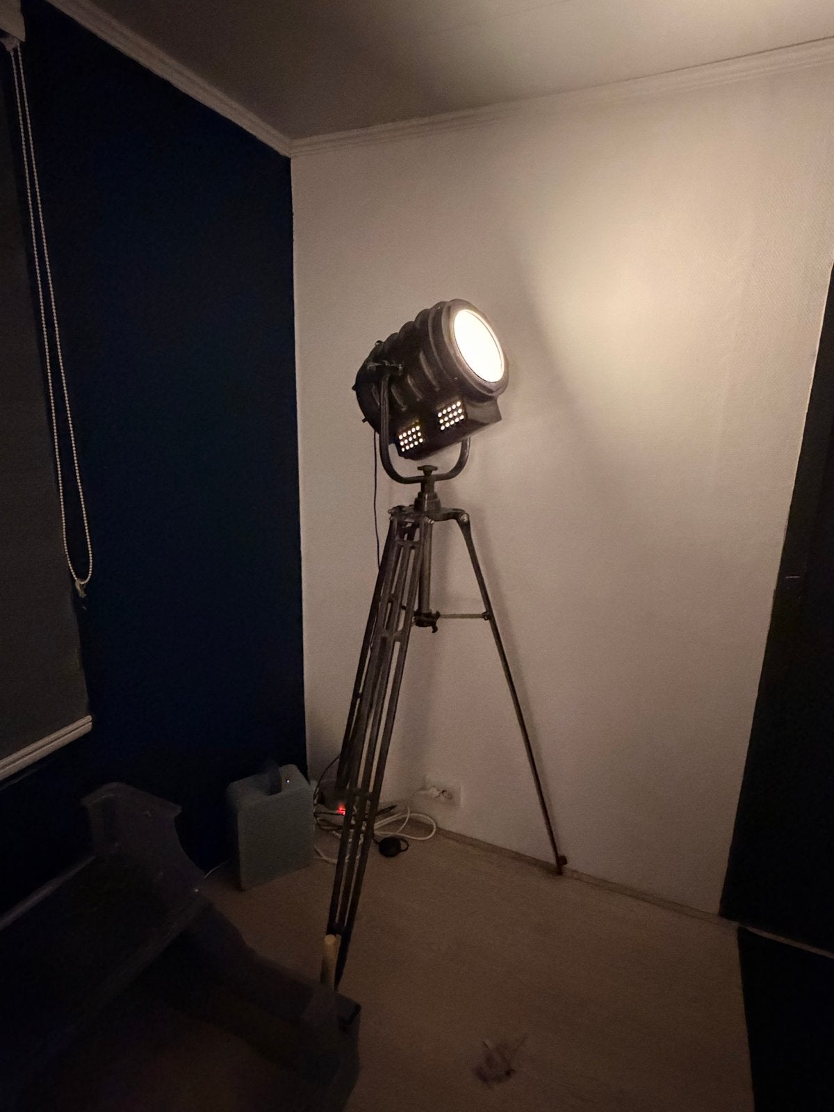 Merk Studio Spotlamp op Statief - Industriële Stijl, Huis en Inrichting, Lampen | Vloerlampen, Overige fittingen, Ophalen of Verzenden