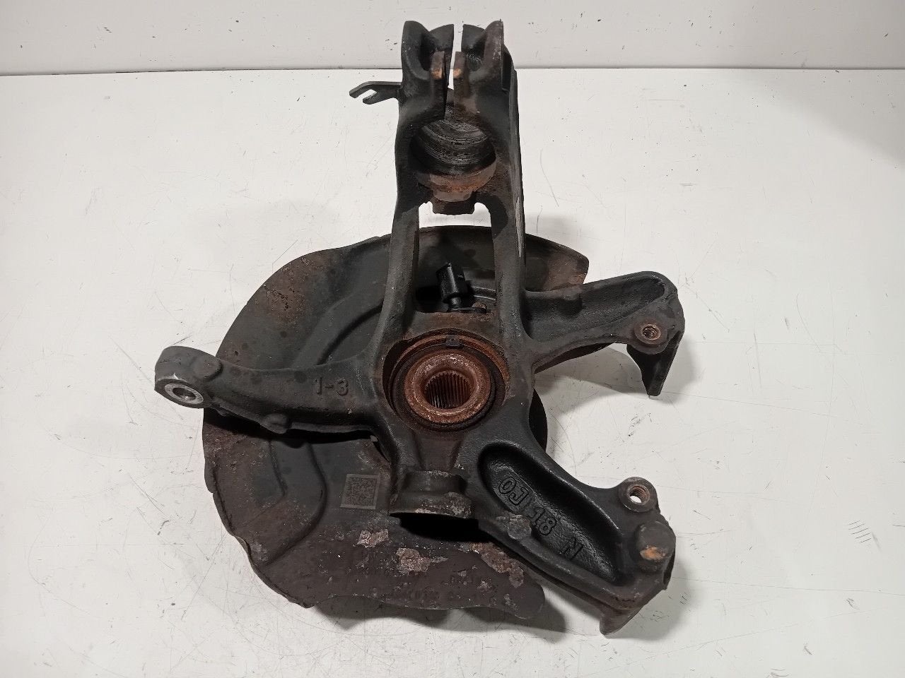Wielnaaf links voor Seat Arona, Onderdelen@venauto.nl, Van der Ven Autorecycling B.V., Gebruikt, Ettenseweg 76, 4706 PB Roosendaal, The Netherlands