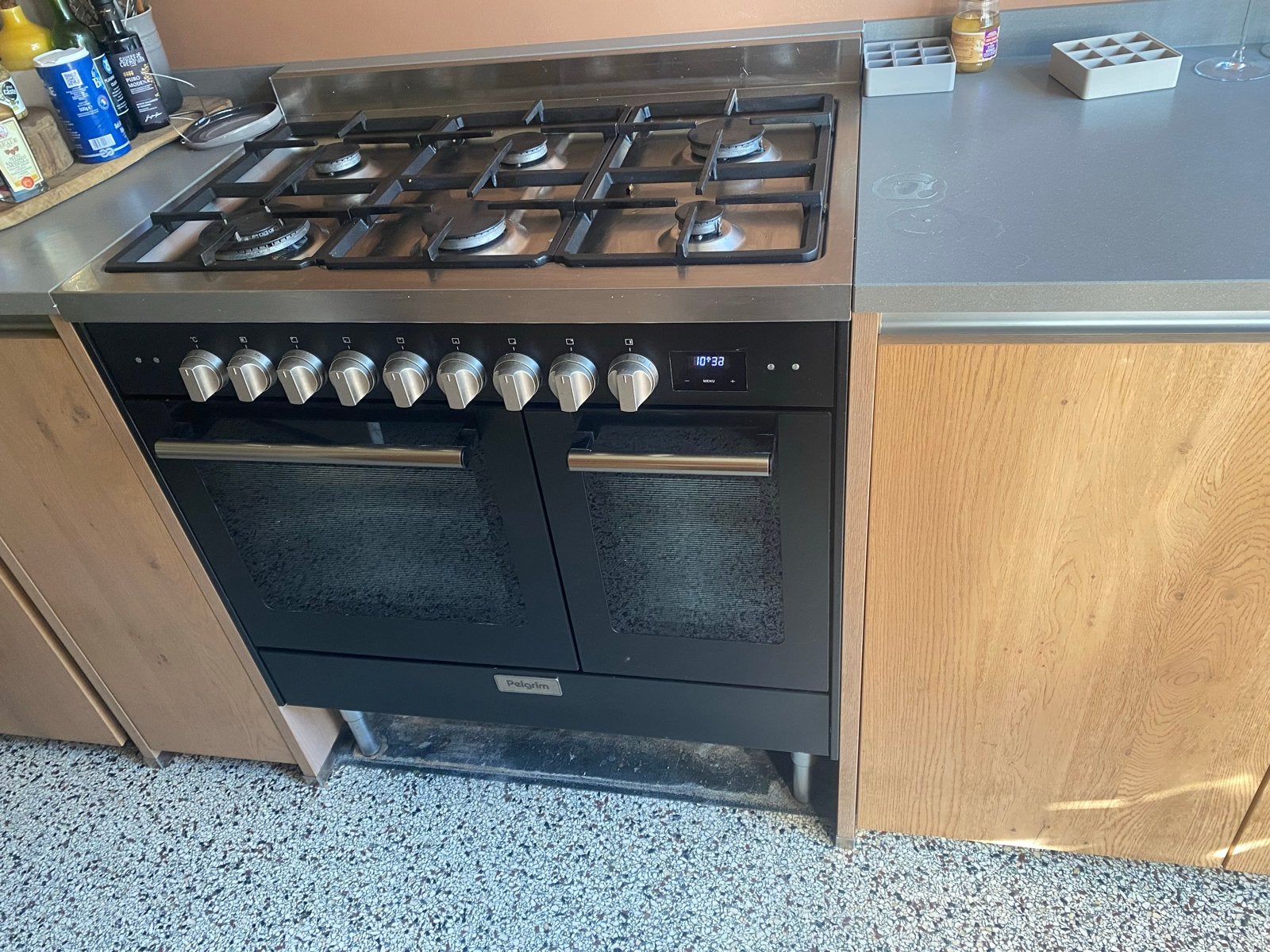 Pelgrim gasfornuis met 6 pitten en 2 ovens, Witgoed en Apparatuur, Fornuizen, Ophalen, Gebruikt, 60 cm of meer, Gas