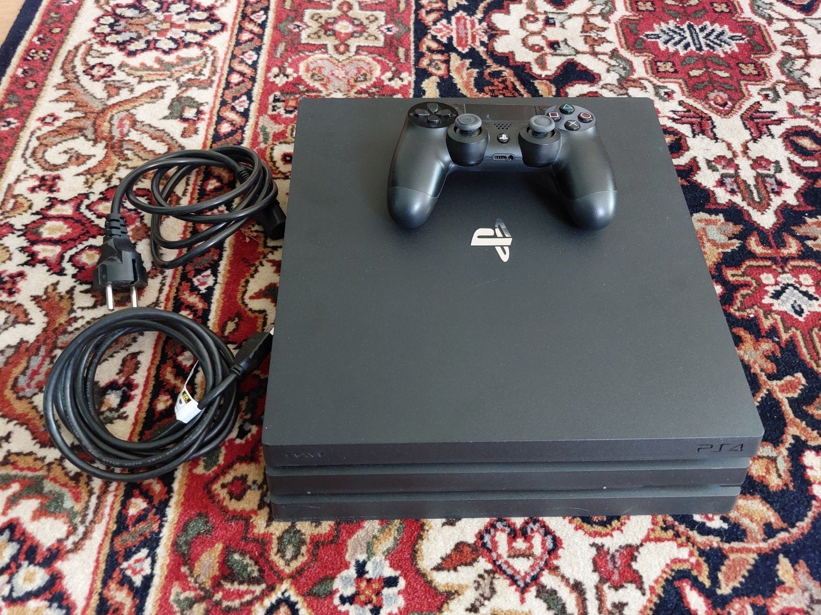 PlayStation 4 Pro 1TB met controller, Spelcomputers en Games, Spelcomputers | Sony PlayStation 4, Ophalen, Zo goed als nieuw, Met 1 controller
