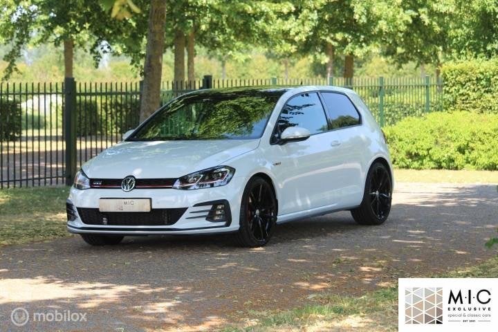 Foto 2 van Golf 2.0 TSI GTI | 320 pk! | Zeer netjes incl. Onderhoud!