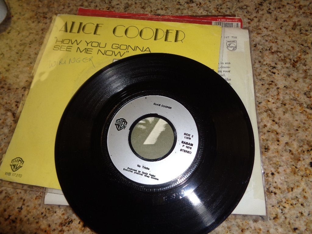 Alice Cooper – How You Gonna See Me Now / Hello Hurray, 7 inch, Ophalen of Verzenden, Hardrock, Overige typen