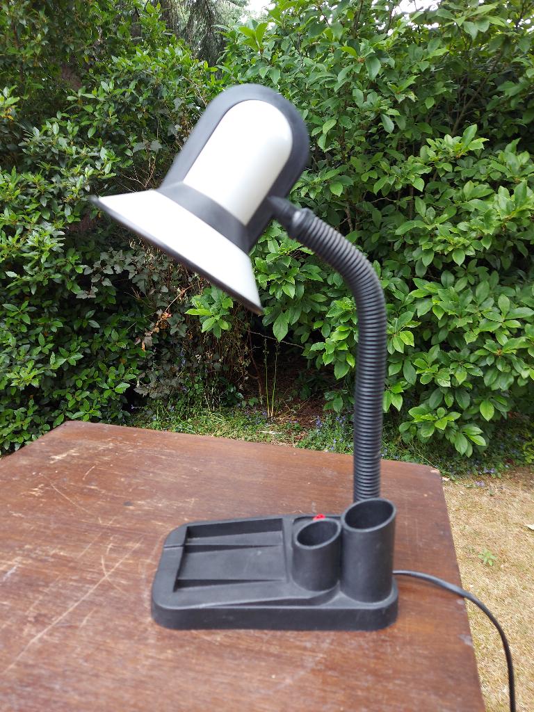 Fase (Madrid) bureaulamp met pennenbakje, Kunststof, Gebruikt, Vintage, Ophalen of Verzenden