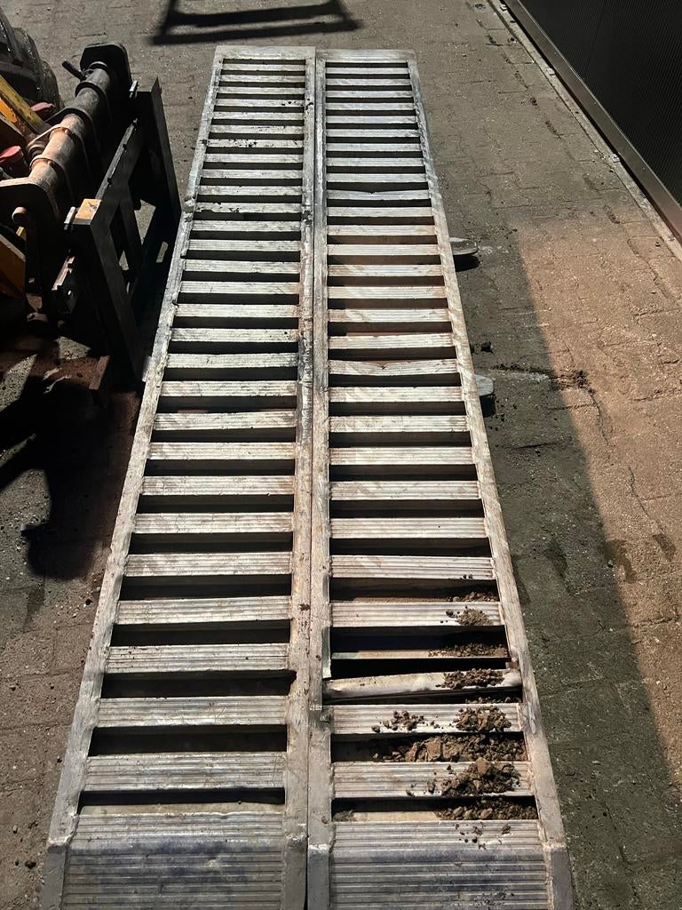Aluminium rijplaten tekoop, Zakelijke goederen, Ophalen