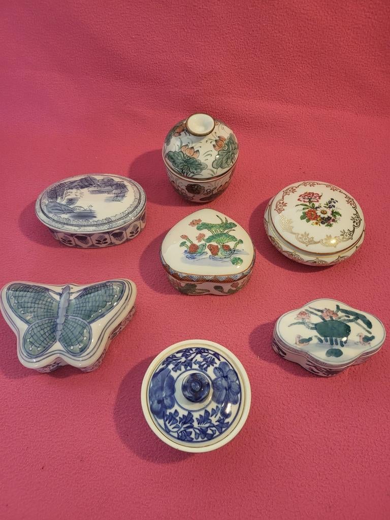 Set van 7 decoratieve dekselpotjes, diverse stijlen, Ophalen