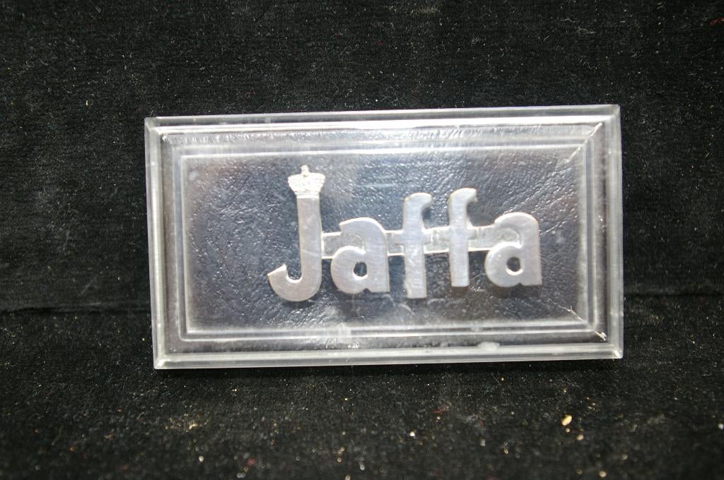 Oude speld broche JAFFA met kroontje, Ophalen of Verzenden, Zo goed als nieuw