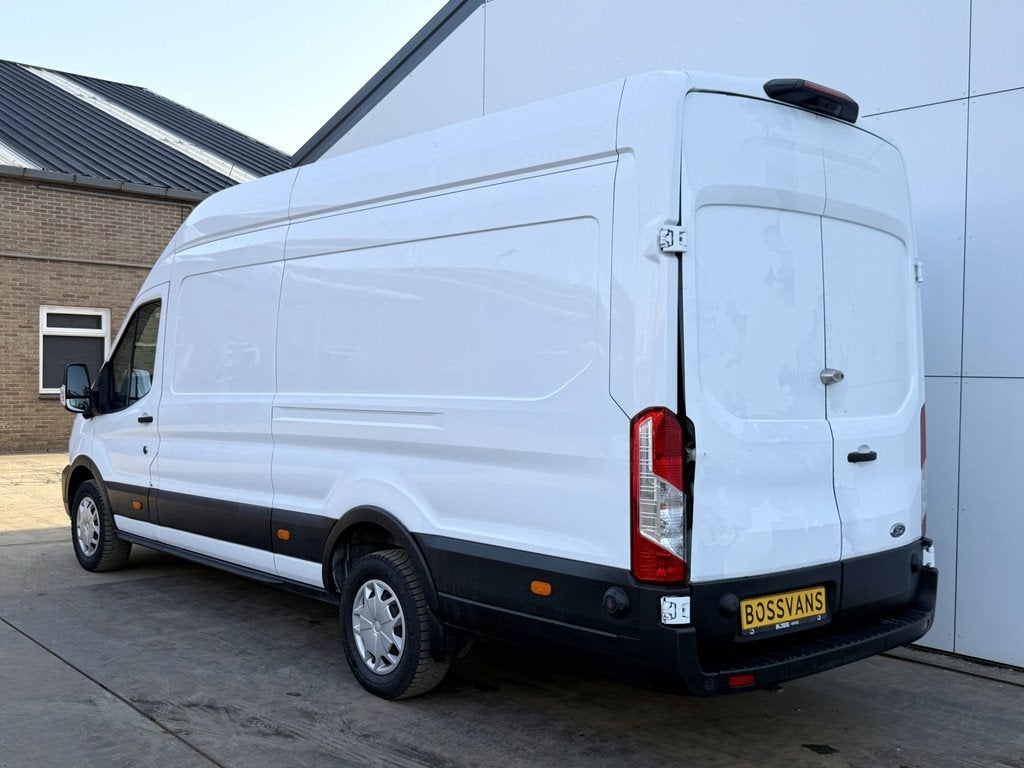 Ford E-Transit 68kWh 184PK L4H3 317km WLTP 95.3% (SOH) BEV S, Auto's, Automaat, Achterwielaandrijving, Gebruikt, 2703 kg
