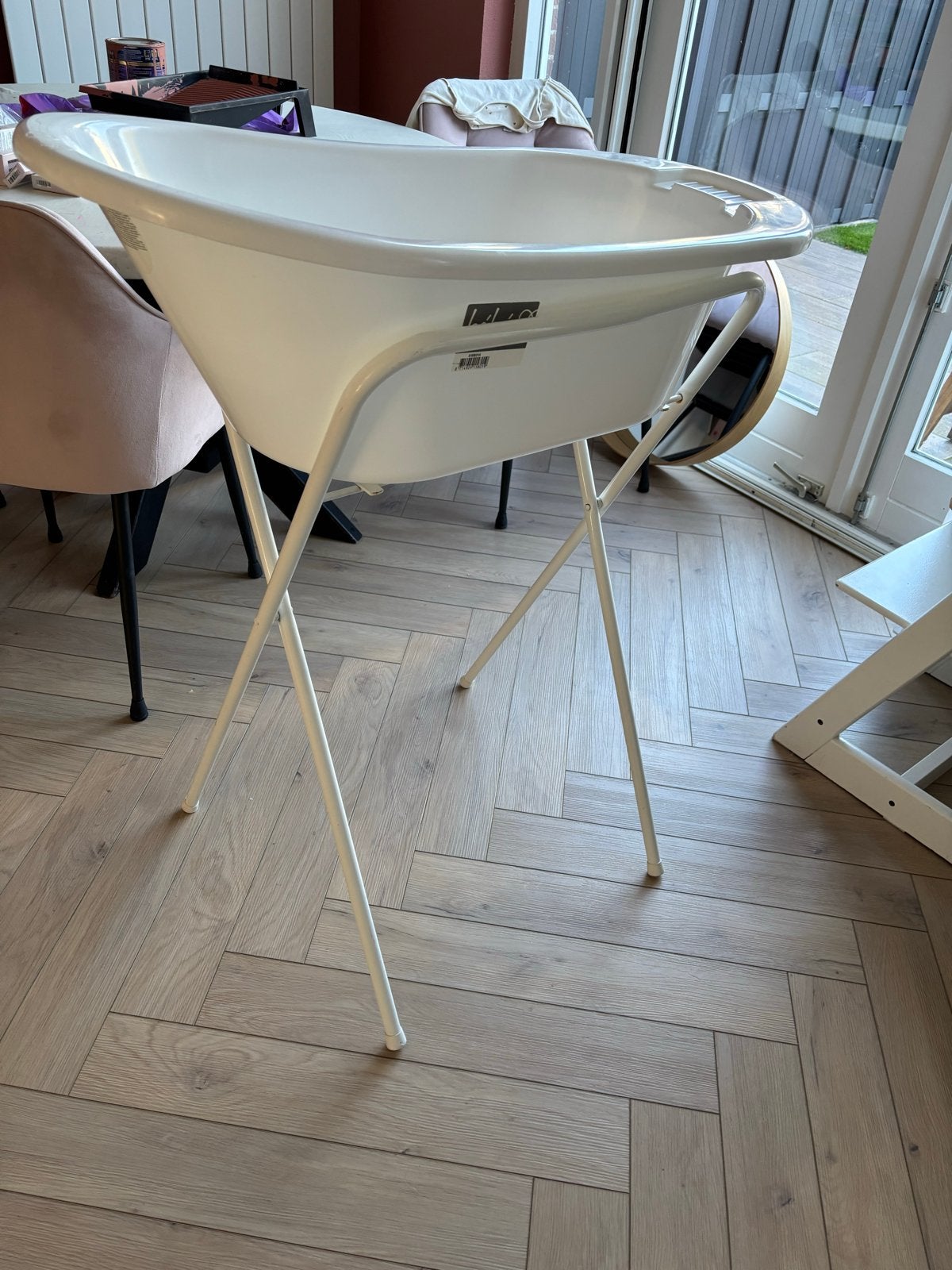 Babybadje met standaard - moet ZSM weg!!!!, Kinderen en Baby's, Ophalen, Zo goed als nieuw, Badje, Standaard