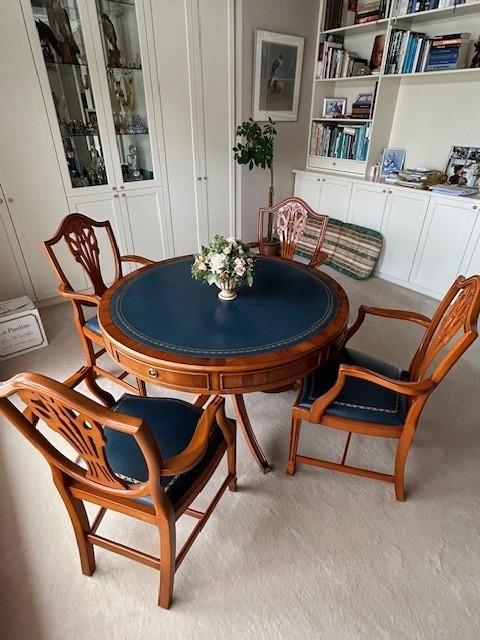 Heldense tafel en stoelenset Exclusive, leren inleg, IZGS!, Ophalen