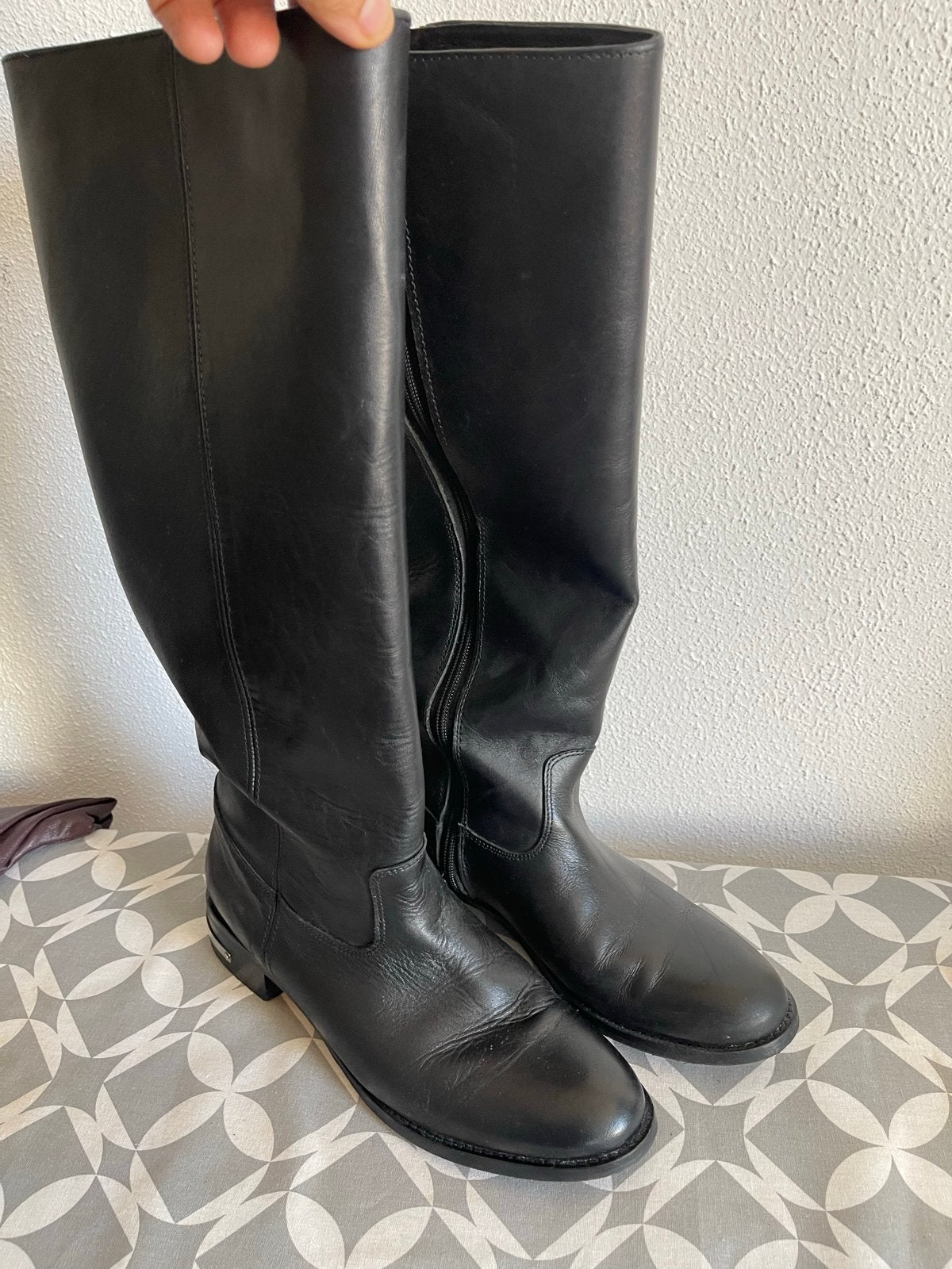 Zwarte Leren Hoge Laarzen guess- Maat 40, Ophalen of Verzenden, Gedragen, Zwart, Hoge laarzen