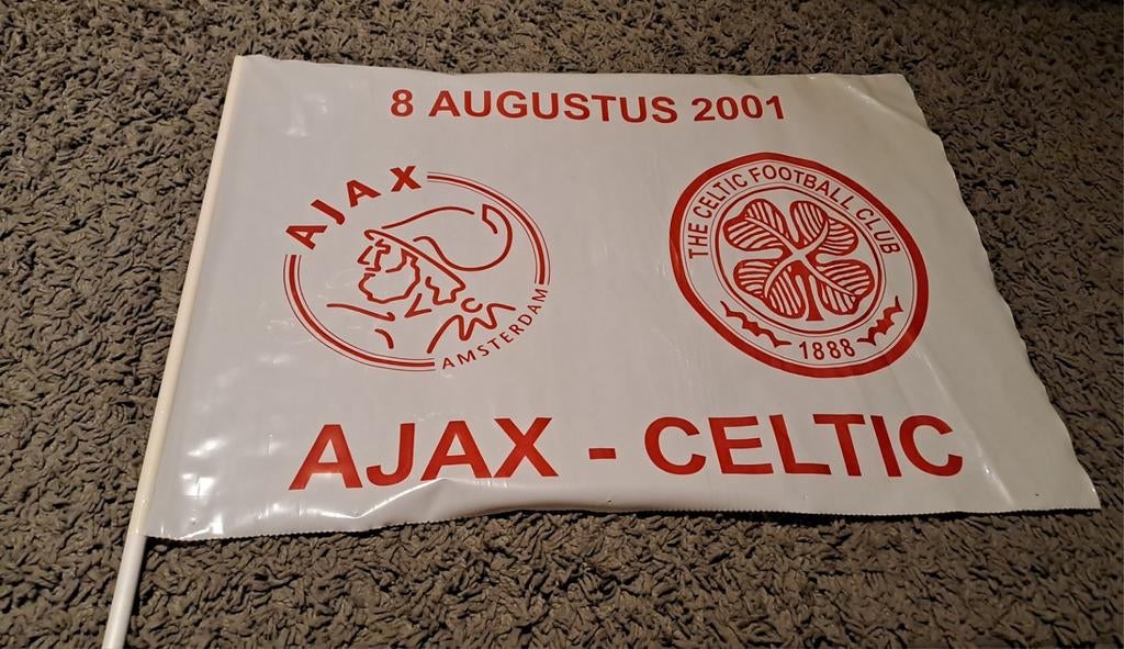 Vlaggetje AJAX - CELTIC 08-08-2001, Verzamelen, Sportartikelen en Voetbal, Ophalen of Verzenden, Zo goed als nieuw, Ajax